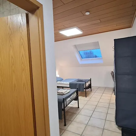 Gaestehaus Monteurzimmer #4 Eigenes Bad Parkplatz 3*